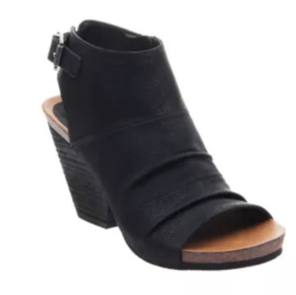 Hokus Pokus" Paeola Shoes